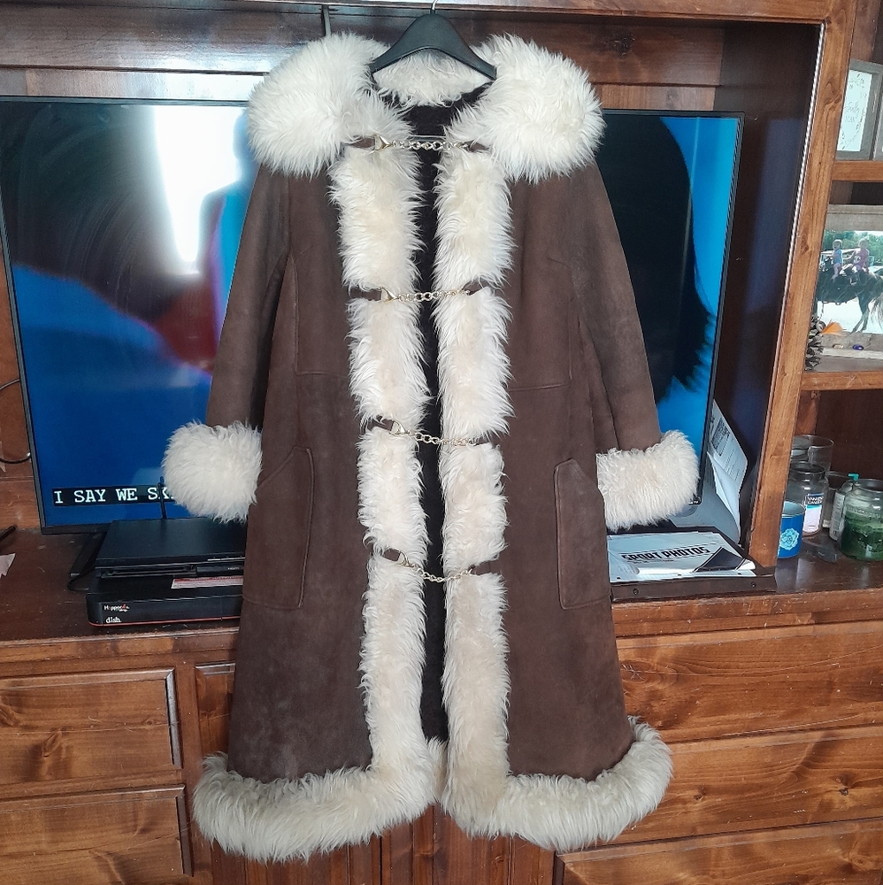 AMAZING True Vintage Penny Lane/Almost Famous 70's Suede Shearling Lined Coat ML